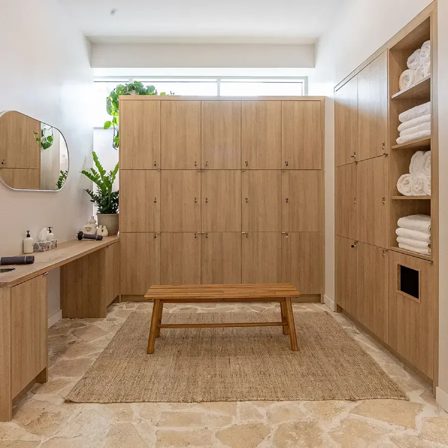 commercial cabinet makers