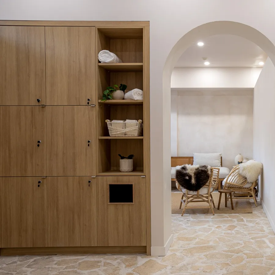 commercial storage cabinets