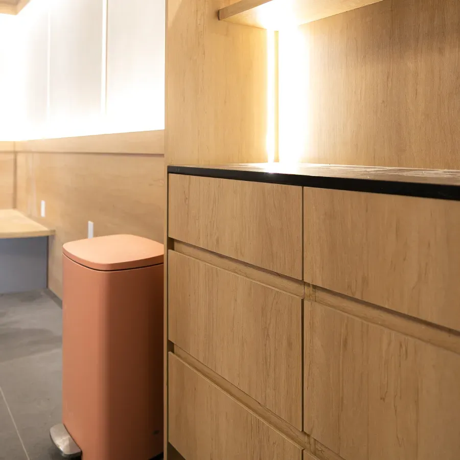custom commercial cabinet makers