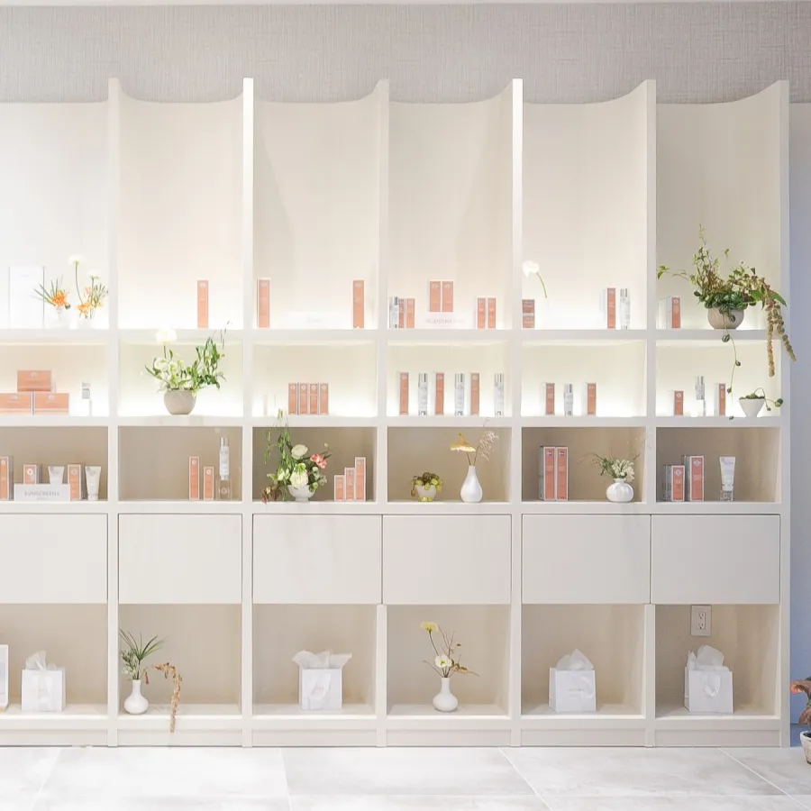 showroom custom cabinets