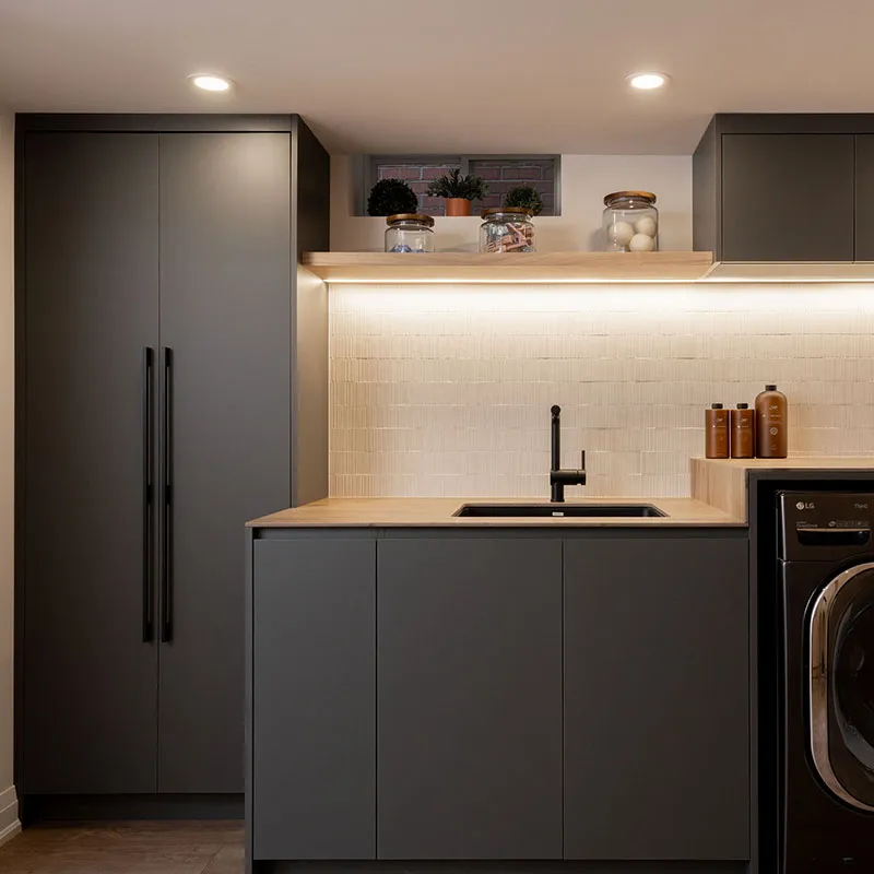 custom laundry room cabinet makers