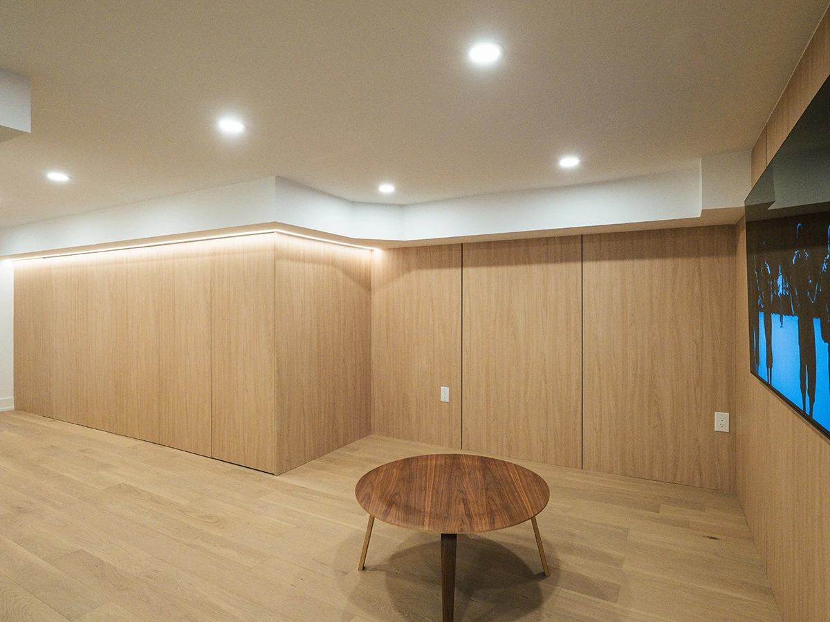 full wall closet fabrication company